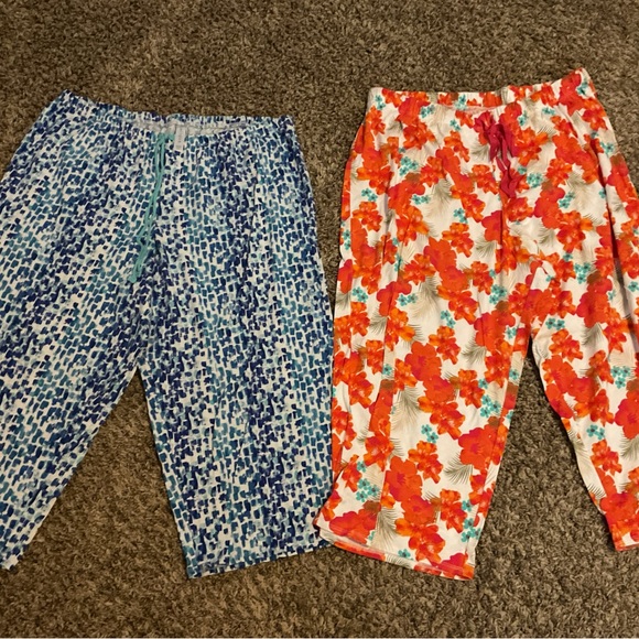 Cacique Other - Cacique Set of 2 Capri PJ Pants 18/20